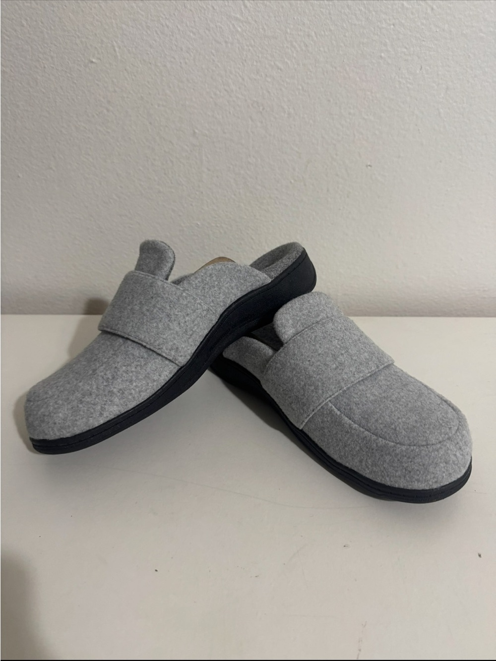 Vionic Gemma II Mule Slippers Size 8 NWOT